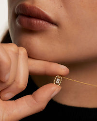 <tc>Buchstaben-Anhänger A–Z aus 925er Silber mit goldfarbener Oberfläche</tc>