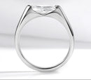 <tc>Eleganter Ring Marquise-Moissanit </tc>