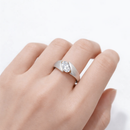 <tc>Ring Eklipse – Ein Licht zwischen zwei Welten</tc>