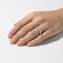 <tc>Transparenz-Ring – Ein reiner, zeitloser Glanz</tc>