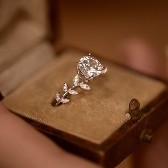 <tc>Ring Blatt Épure – Die Essenz natürlicher Eleganz</tc>