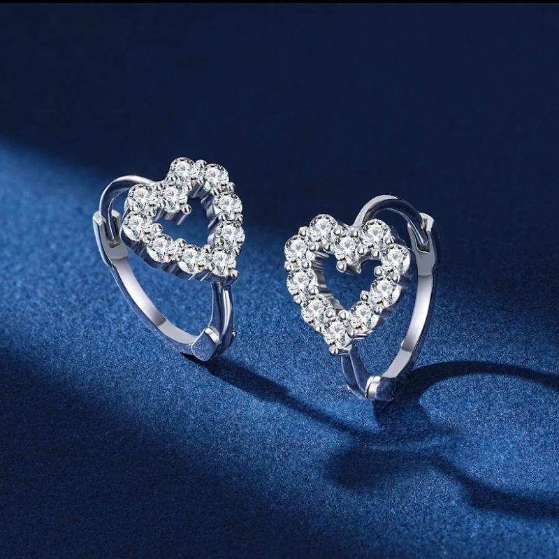 <tc>Moissanit-Creolen aus 925er Silber</tc>