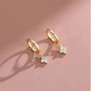 <tc>Vierblättriges Blumenarmband mit Zirkon</tc>