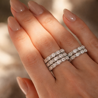 <tc>Transparenz-Ring – Ein reiner, zeitloser Glanz</tc>